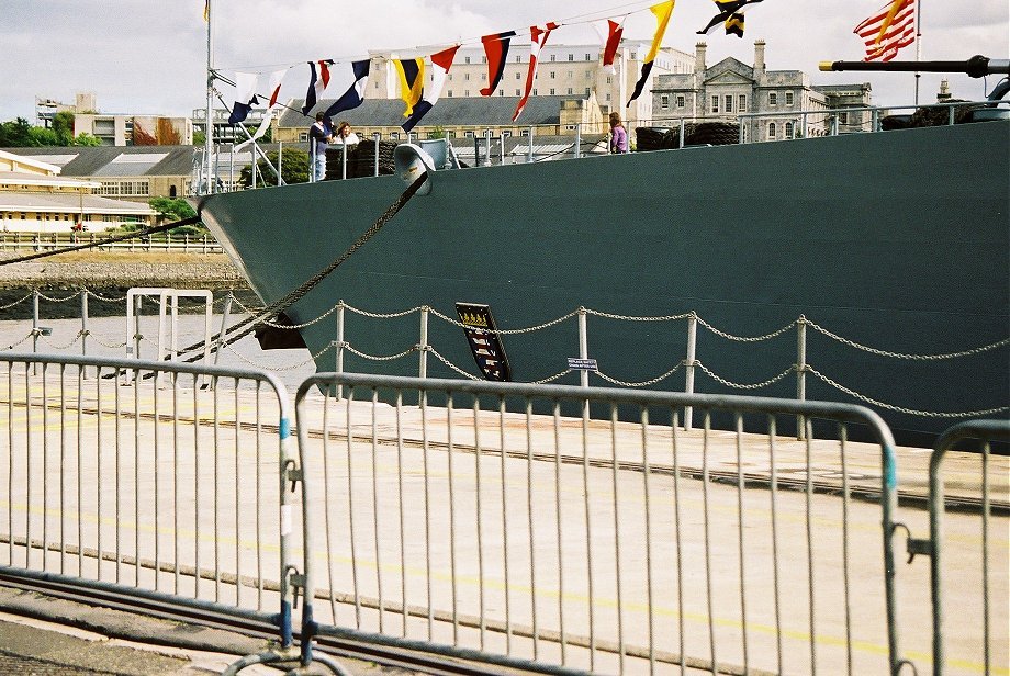 F221 Hessen, F124 Sachsen class, Navy Days, Devonport 2006. 