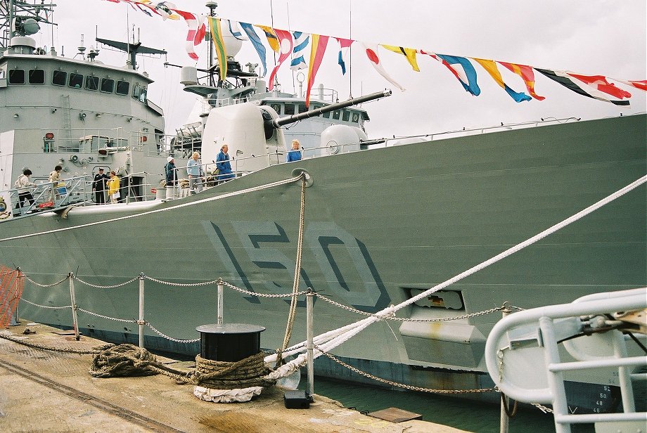 HMAS Anzac (FFH 150), the lead ship of the Anzac class frigates of the Royal Australian Navy (RAN), Trafalgar 200, Portsmouth 2005. 
