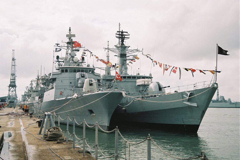 PNS Tippu Sultan, former Type 21 Amazon class HMS Avenger. Trafalgar 200, Portsmouth 2005. 