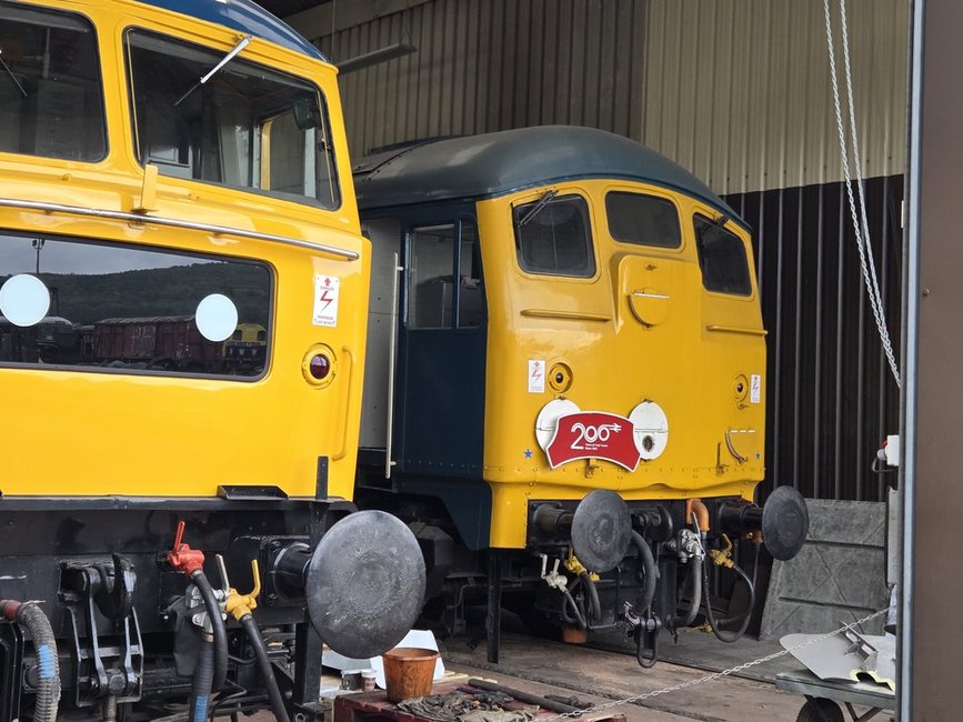 LNER A3 2743/60089, Sat 28/12/2013. 
